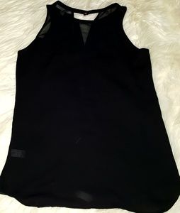 💜 4/$20 Banana republic dressy tank